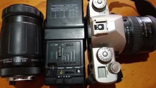 Pentax mz-m camera bundle