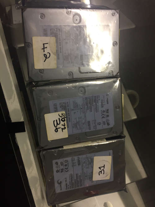 Seagate** Ultra U320 **SCSI DRIVE