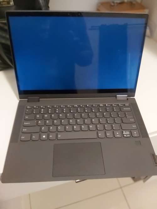 Lenovo Ideapad Flex 5 Ryzen 7 with radeon graphics 512SSD 8GB ram Bagandwireless Mouse