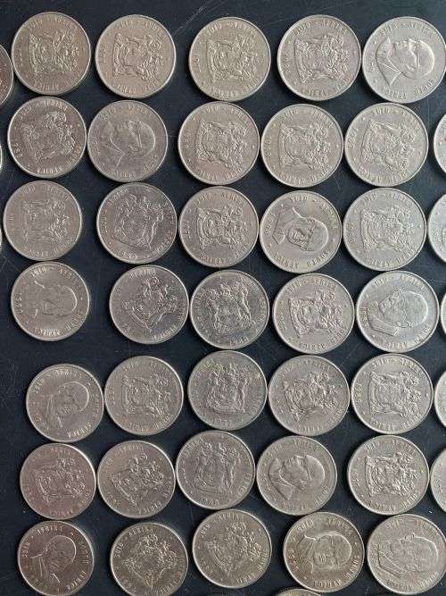 !!! R1.00 NICKLE COINS !!!