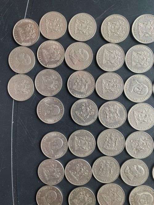 !!! R1.00 NICKLE COINS !!!