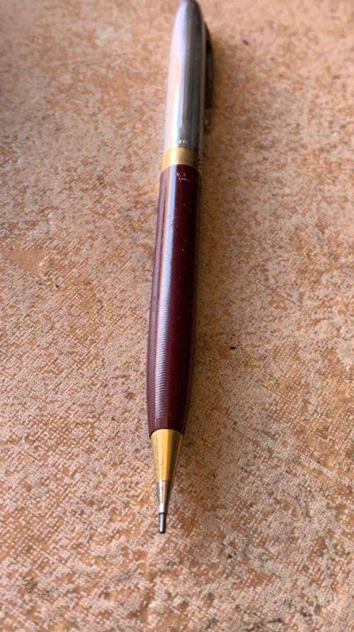 !!! STUNNING EXECUTIVE SHEAFFER`S INK PEN ANDE PENCIL SET !!!