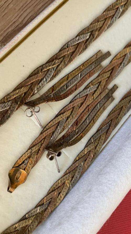 !!!SILVER NECKLACE BRACELET AND EAR RING SET!!!