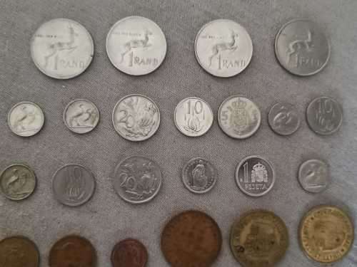 !! Crazy R1 start !! Amazing assortment of old coins
