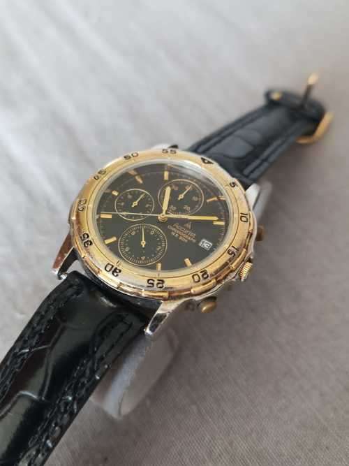!! Crazy R1 start !! Accurist chronograph wristwatch