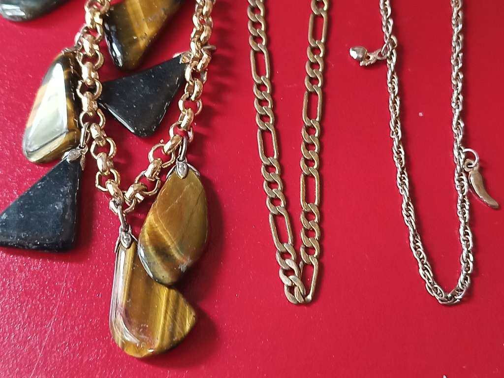 !!! Crazy R1 start !!! Various bracelets and various charms