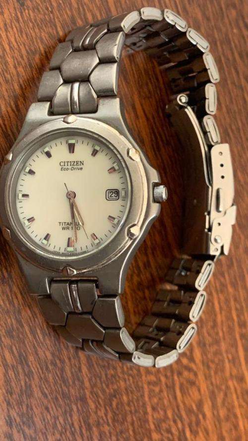 !!! STUNNING TITANUIM CITIZEN ECO-DRIVE WRIST WATCH!!!