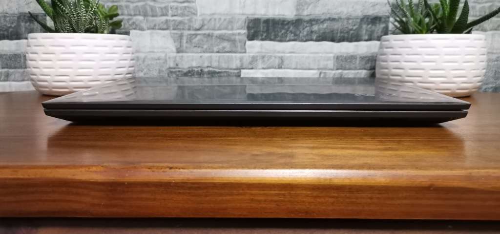 i5 8250 8 CPUs_12GB Ram_1256GB (SSD+HDD)_FHD 1920x1080_Windows 11