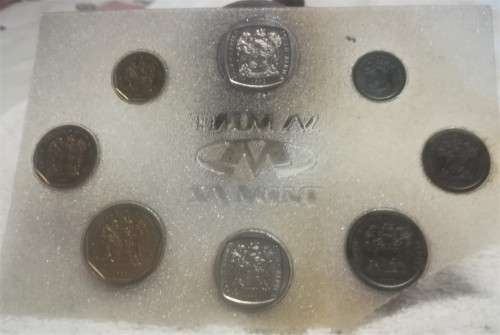 RSA 1992 UNC Mintpack - Slightly damaged on SAM cover (see photo) - All coins intact