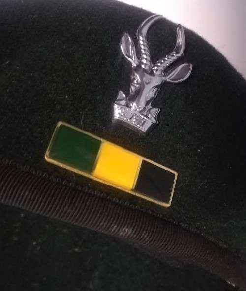 SADF - All Original Infantry beret (Rifleman) All pins intact - Good condition