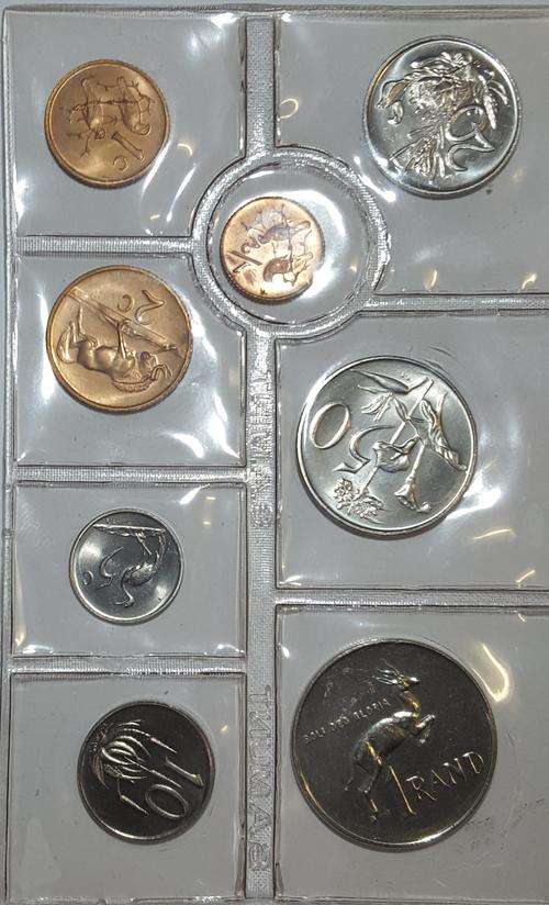 1977 RSA MINT PACK - 39 YEARS OF COIN HISTORY - RARE DATE
