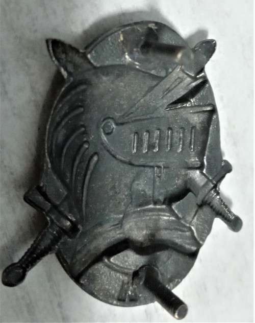 SADF - 8th ARMOUR CORPS - BERET BADGE