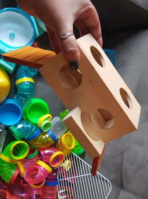 Bullk Hamster Accessories - Wheels, Tubes, Houses, Wood Toys, Water Bottles etc.