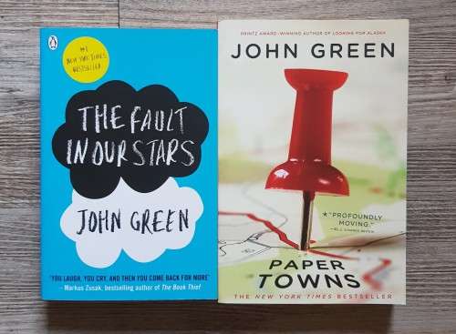 John Green Bundle (The Fault In Our Stars + Paper Towns)