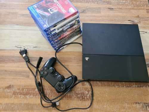 PS4 500GB + 9 GAMES!