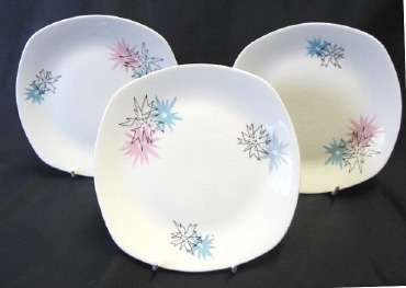 Three Midwinter Fashion shape 'Quite Contrary' side plates, Jessie Tait