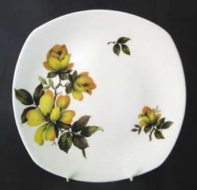 Midwinter Fashion Shape side plate