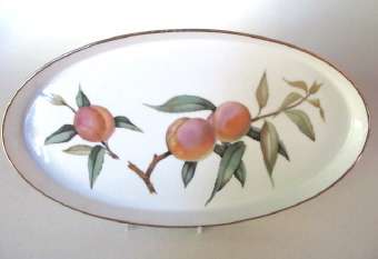Oval Royal Worcester Evesham Gold dish