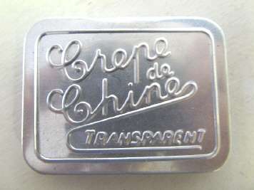 Crepe de Chine tin with original contents