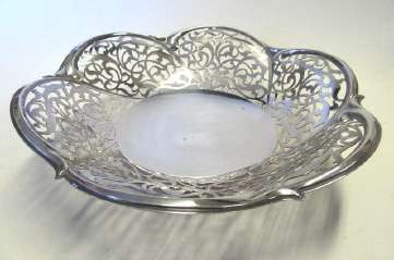 Pierced silver-plated bowl