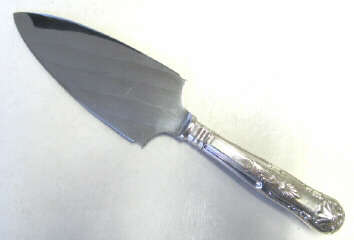Sheffield double-edged cake and pie server (2)