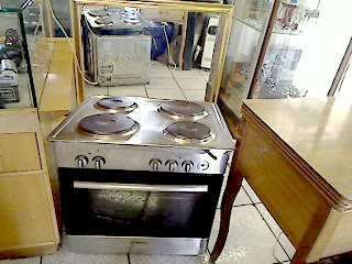 Bosch Stainless Steel Under counter Oven + 4 Plate Hob + Extractor (COLLECTION ONLY!!!!)