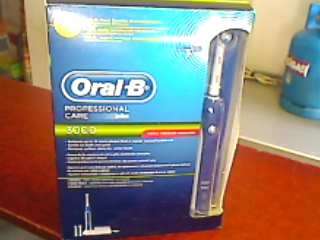 Oral B Professional Care 3000 Rechargeable Toothbrush with Visible Pressure Indicator