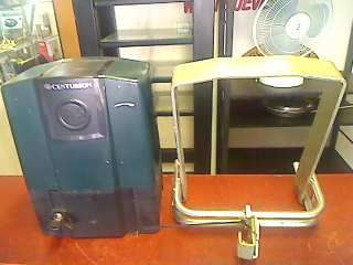 Centurion D5 EVO Gate Motor + Anti Theft Bracket (Retail R4000!!!!) (Collection Only !!!!!)