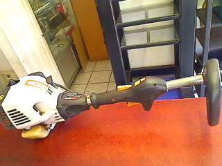 Ryobi 30cc 2 Stroke Weedeater/Line Trimmer (RPT3000)(Collection Only !!!!!!)