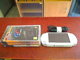 Sony PSP + 3 Games + Car Charger