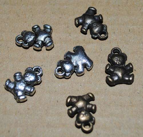 CUTE SILVER TEDDY BEARS