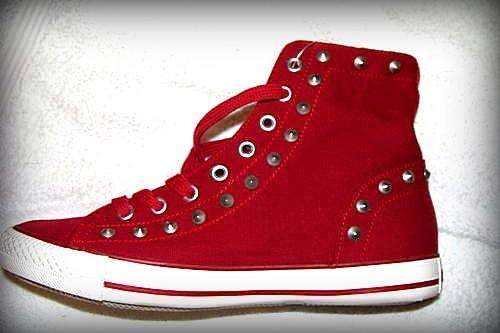 Authentic Ladies Levi's Alma Hi UK 5