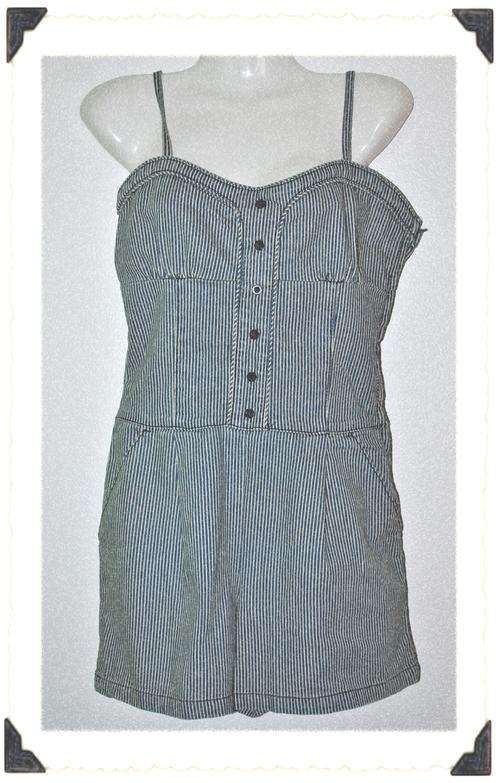 CUTE DENIM JUMPSUIT - SIZE 10
