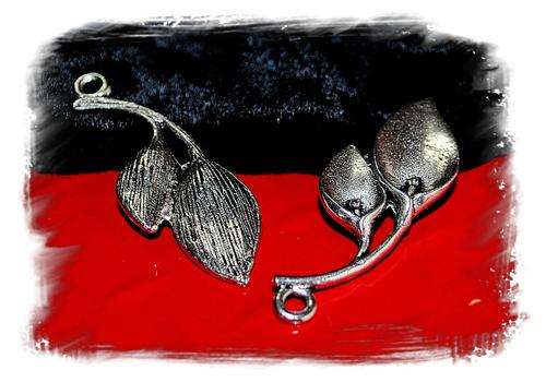 2 X SILVER LILY CHARMS