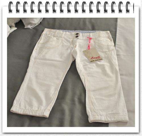 SNAZZY WHITE DENIM THREE QUARTERS - SIZE 12