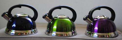 FUNKY RED ACYLIC 3,0 LITRE "ENERGY SAVING" WHISTLING KETTLE