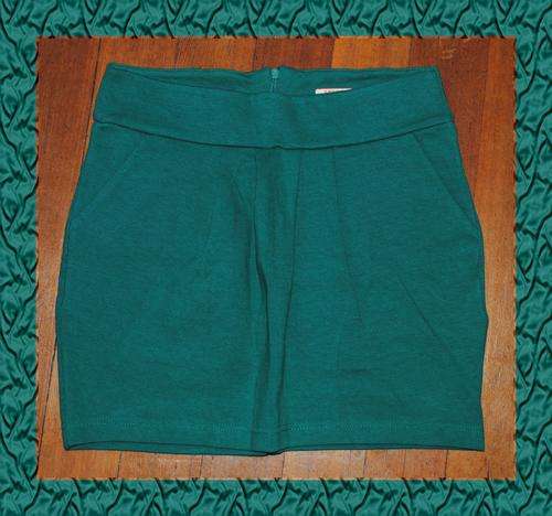 SASSY GREEN SKIRT - SIZE 10