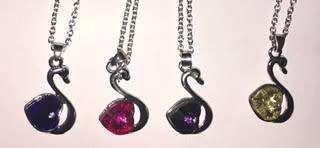 ** BEAUTIFUL SWAN NECKLACE**