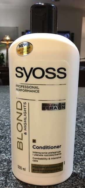 **GENUINE SYOSS PROFFESSIONAL CONDITIONER** 500 ML