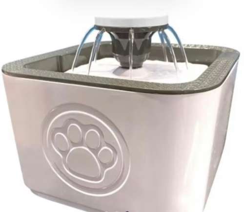 *PET WATER FOUNTAIN