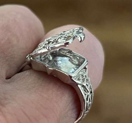 * AMAZING 925 RING WITH OPEN LOCKET FEATURE (6 GRAMS)