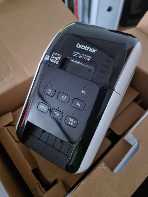 Professional Wireless Network Label Printer - Brother QL-810W