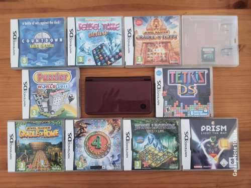 Nintendo DSi XL, Gaming Console With 10 Games