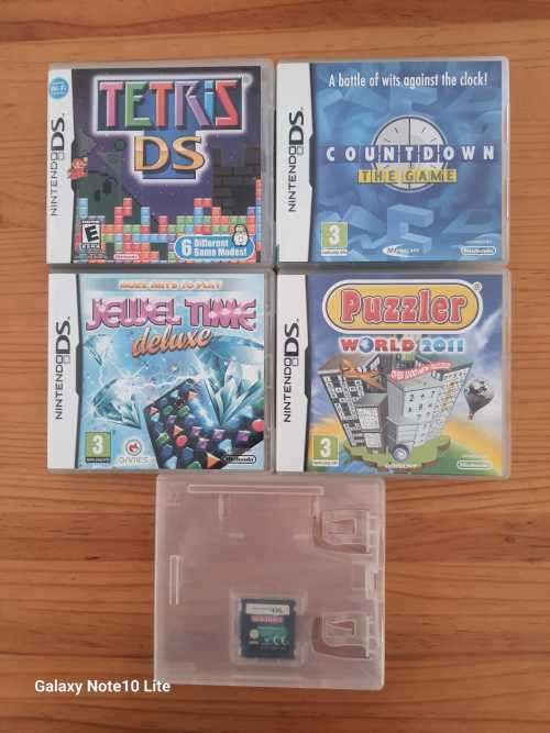 Nintendo DSi XL, Gaming Console With 10 Games