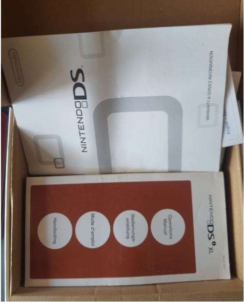 Nintendo DSi XL, Gaming Console With 10 Games