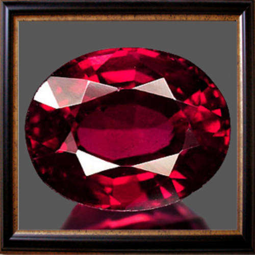 Natural Rhodolite Garnet 2.60ct Purple Oval Facet, Gemstone
