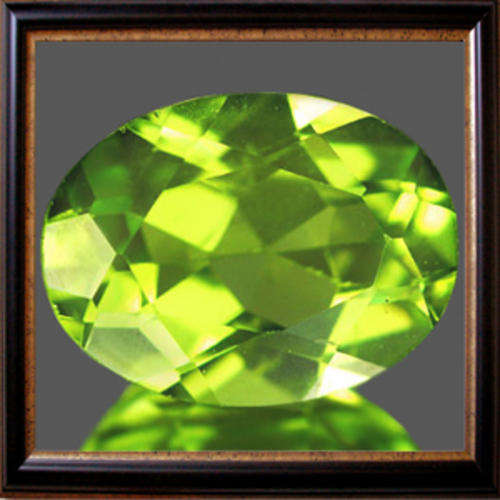 Natural Peridot 0.48ct Green Oval Facet, Gemstone