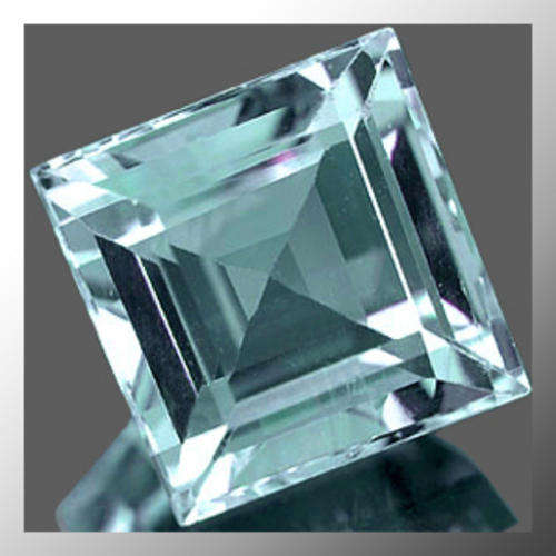 Natural Topaz 2.30ct Sky Blue Square Facet, Gemstone