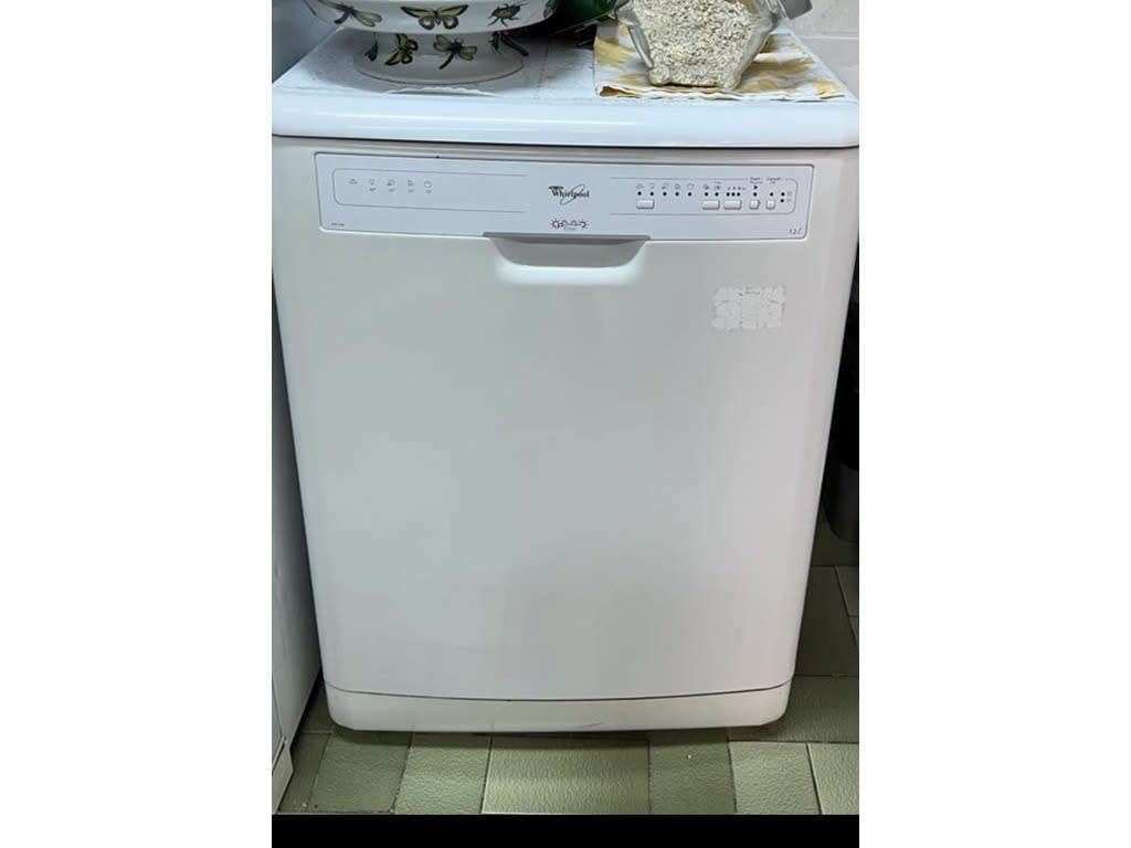 Whirlpool Dishwasher