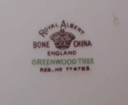 Royal Albert  ''Greenwood Tree''  Trio